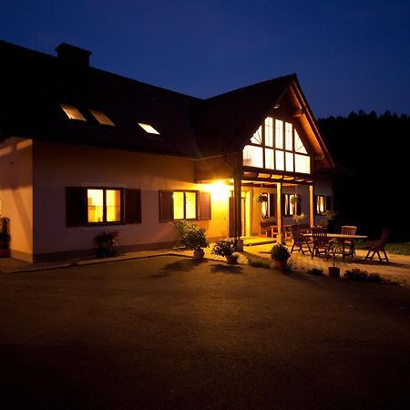 Gaestehaus Biohof 루트스카치 외부 사진